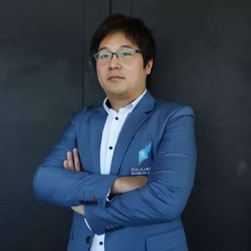 Dr. Wattana Viriyasitavat